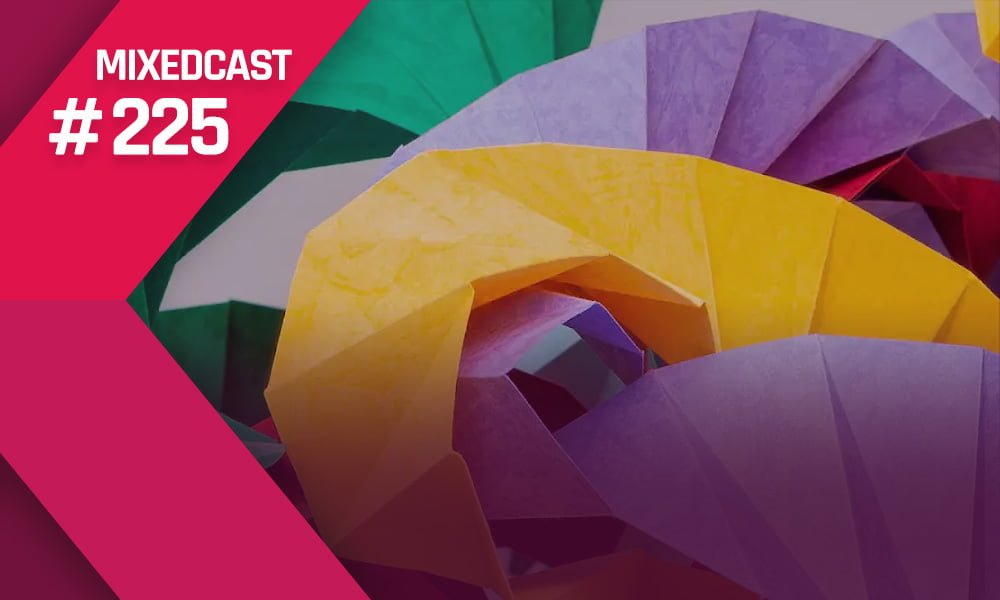 Im neuen MIXED.de Podcast verabschieden wir uns von Googles 3D-Plattform Poly, begrüßen Varjos neue XR-Hardware und erklären, was Deepminds Protein-KI Alphafold 2.0 so besonders macht.