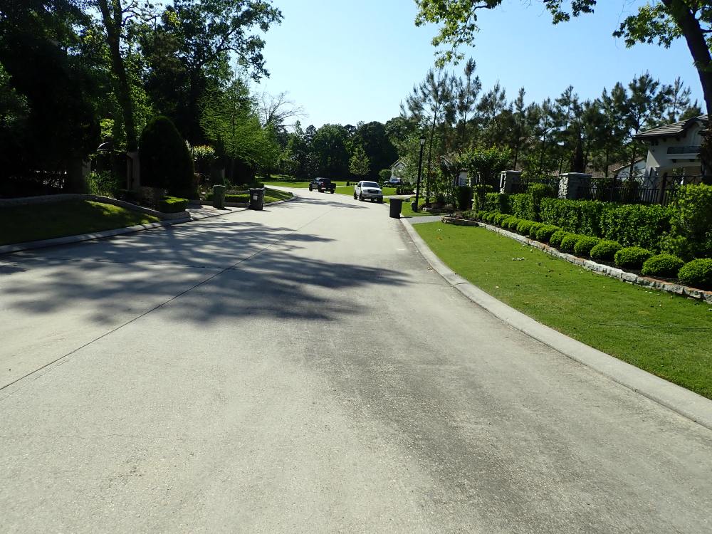 Die Unfallstra&szlig;e in Texas verf&uuml;gt &uuml;ber keine Spurllinien zur Fahrbahntrennung
